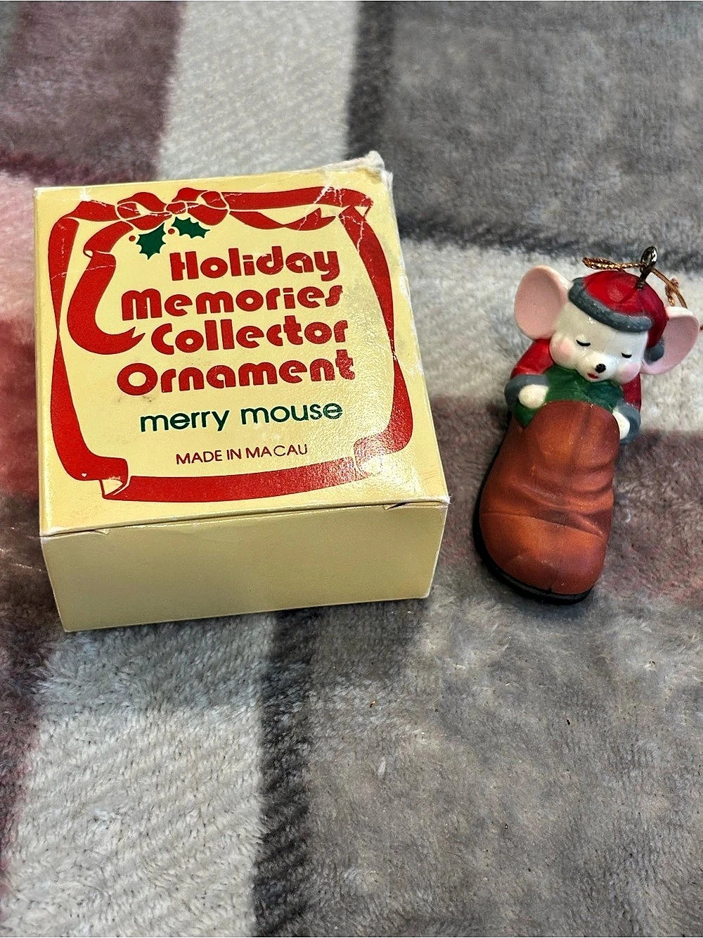 Holiday Memories Merry Mouse Collector Ornament